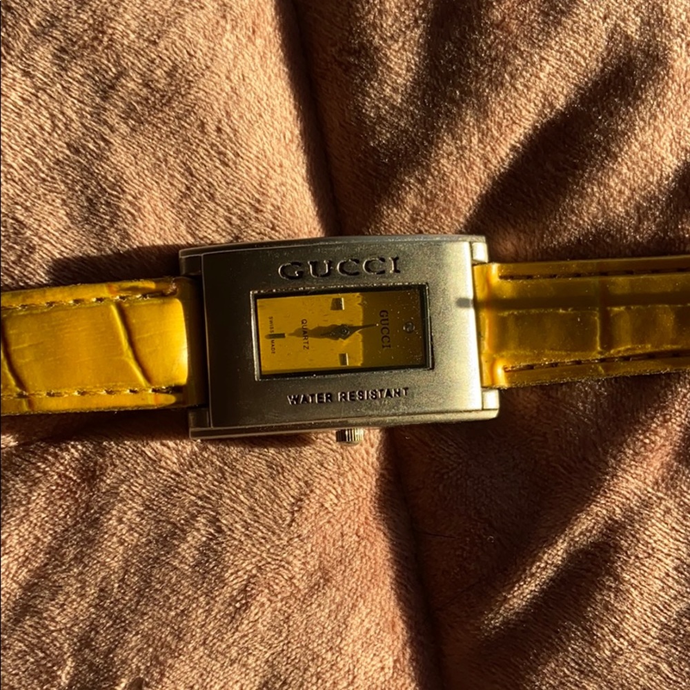 Gucci watch
